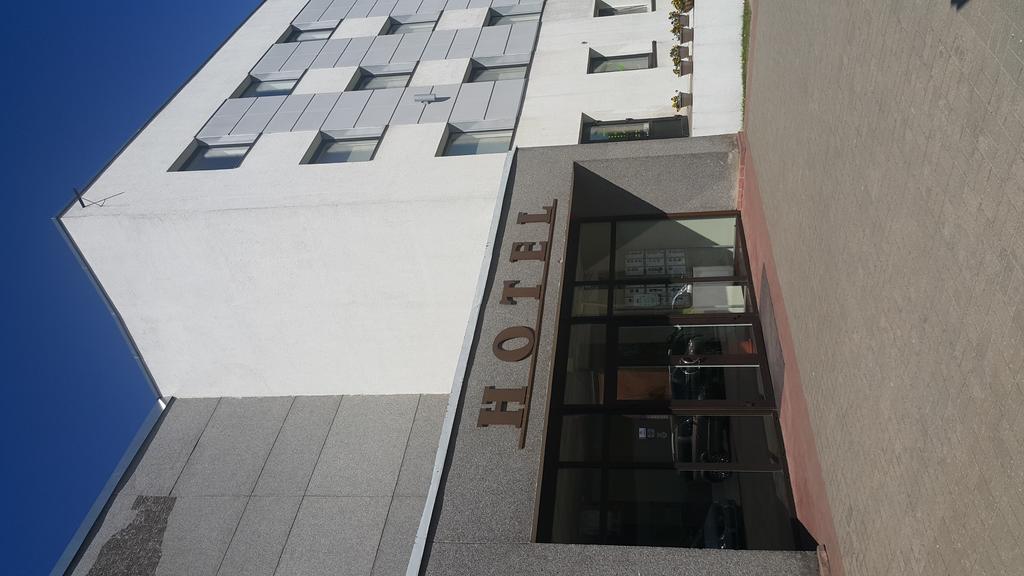 Hotel Gulbene Exterior foto